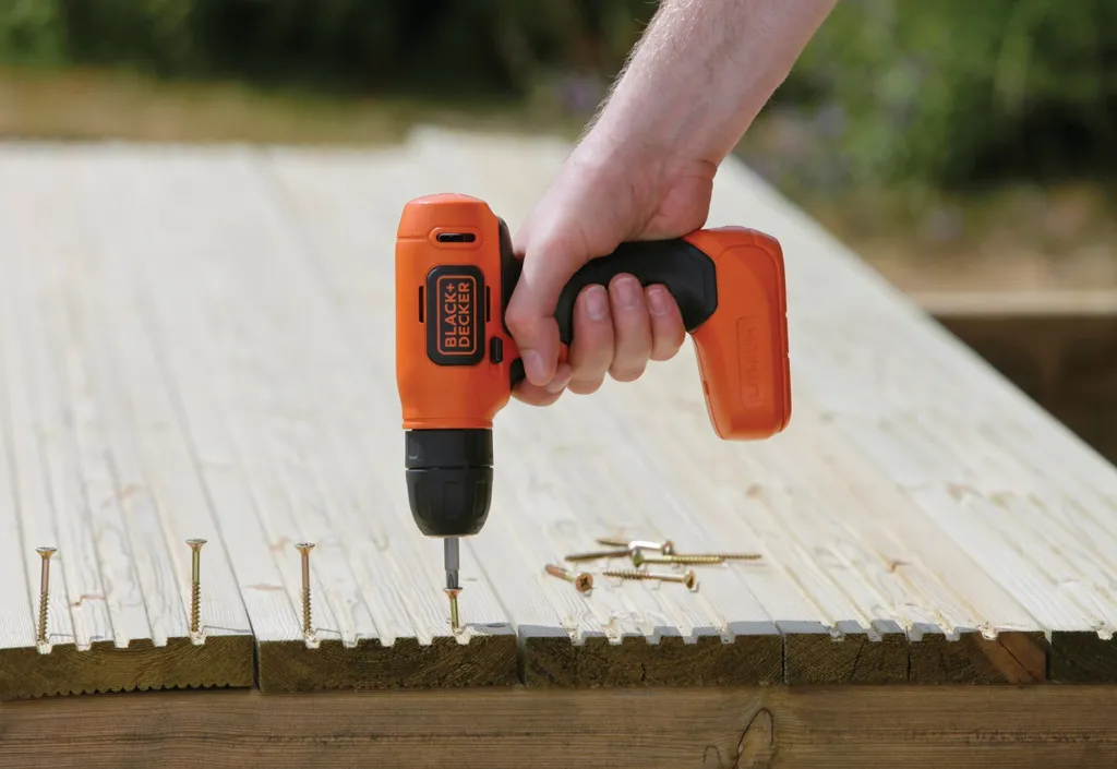 Trapano Avvitatore Compatto Black & Decker 7.2V BDCD8: Zero Sforzo - 9