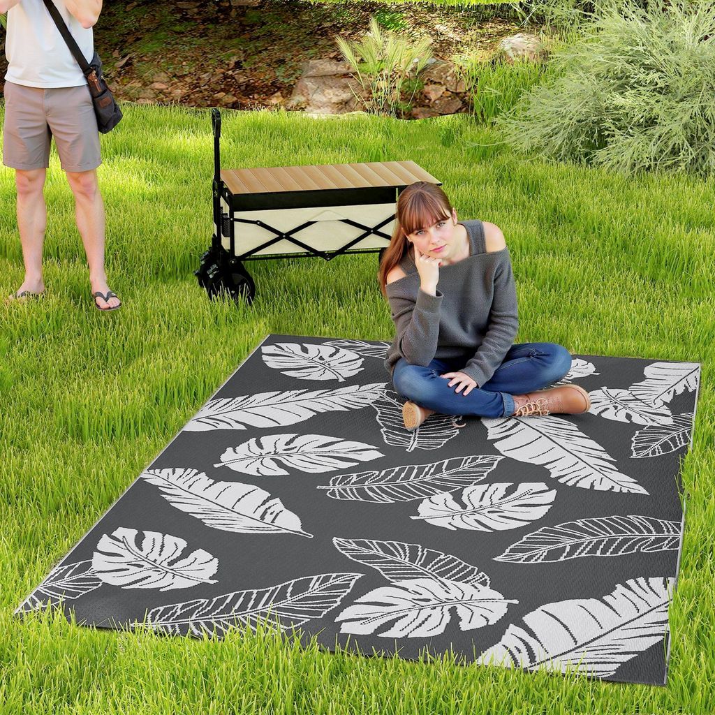 Outdoor Wendeteppich. wasserfest. Blattmuster. 182x274cm. Grau/Wei?