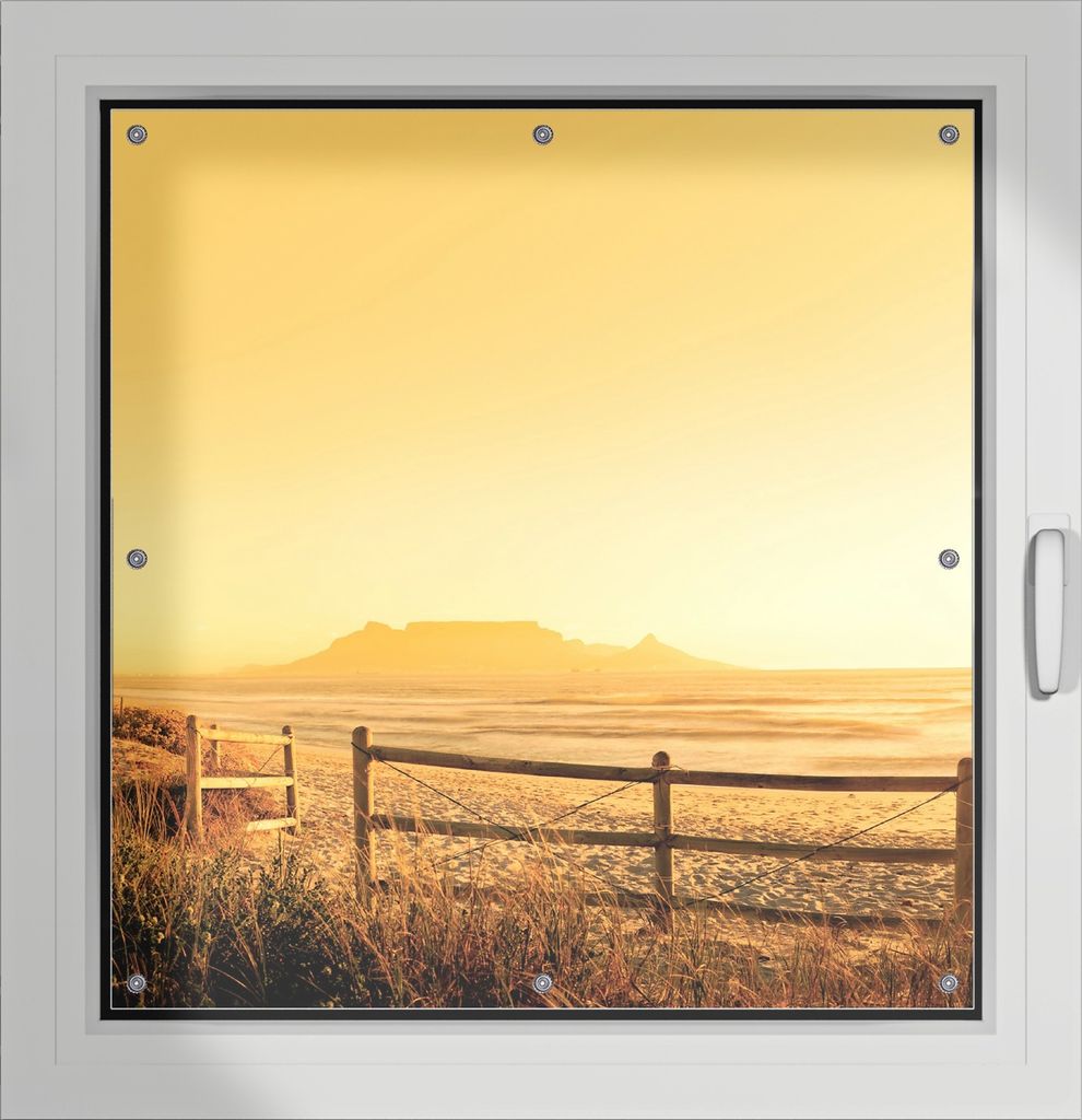 Wallario Lichtschutzbild, Dekorativer Sichtschutz Sonnenschutz 96 x 100 cm mit Motiv: Strand in Südafrika I - Himmel in orange - Verdunklung ohne ...