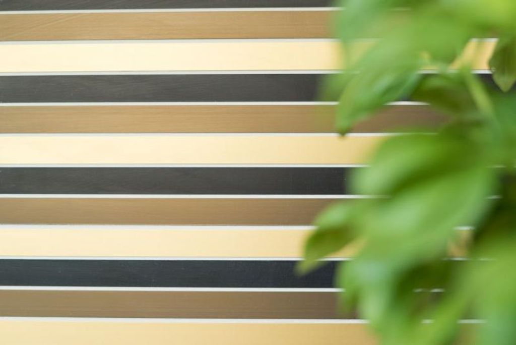 Mosaik Rückwand Aluminium Stäbchen Alu schwarz bronze gold Küchenrückwand MOS49-B301_f