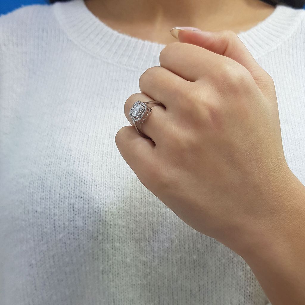0,40 Carat Diamantring mit Diamanten in Baguette-Schliff - 53 (16,80 mm)