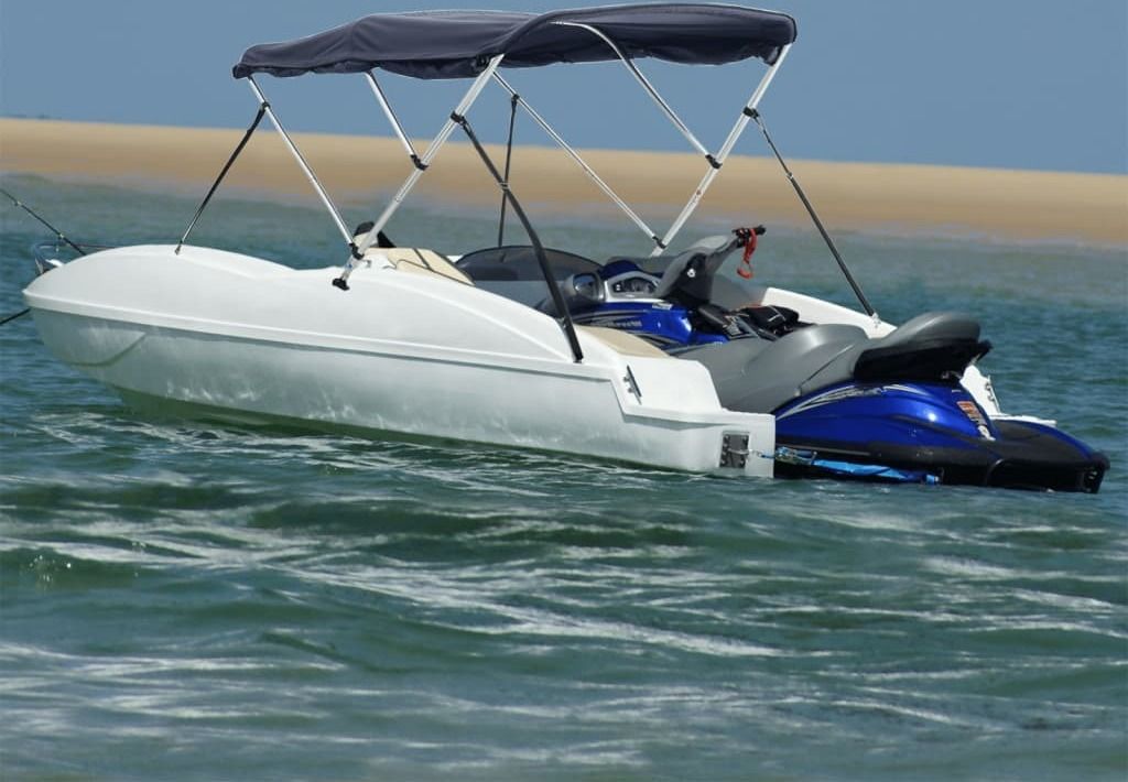 Design 3-Bow Bimini-Top mit Seitenteilen 183x(137-152)x137 cm, Planen & Abdeckfolien 2024 Neu