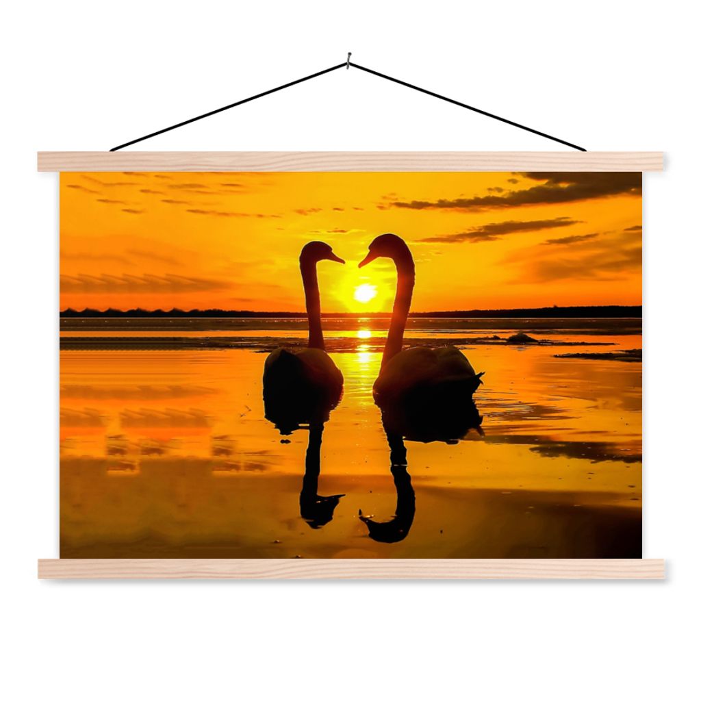 MuchoWow Textilposter Schwäne - Sonnenuntergang - Vogel - Orange - Wasser 60x40 cm mit holzfarbenen Rahmen - Bilder