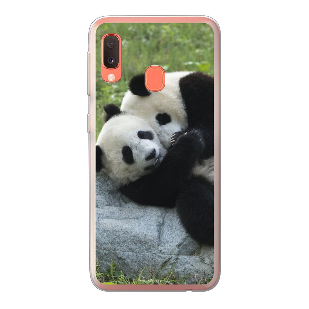MuchoWow Handyhülle Schutzhülle Hülle für Samsung Galaxy A20e Pandas - Gras - Stein Silikon Softcase Handy Hülle - Abdeckung