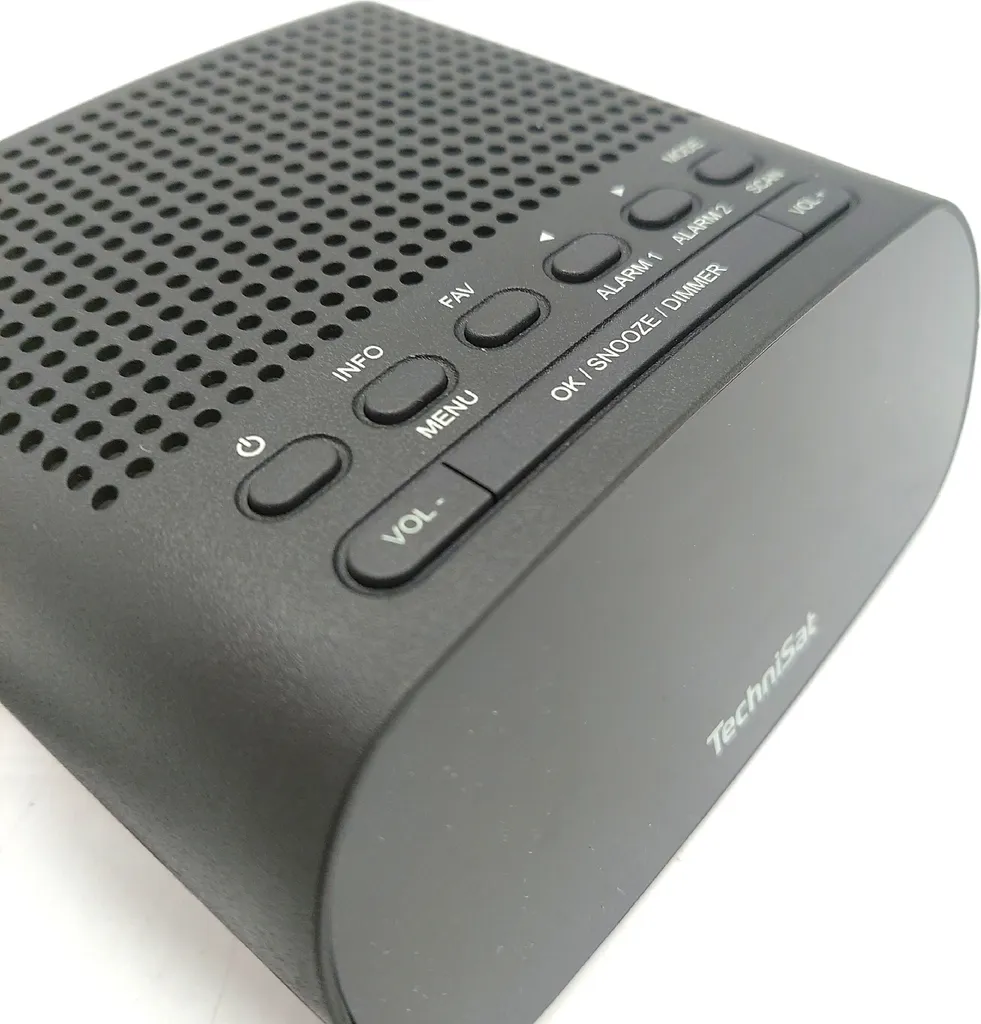 Technisat Techniradio 50 Noir : Radio Numérique DAB+ et FM Compacte - 13