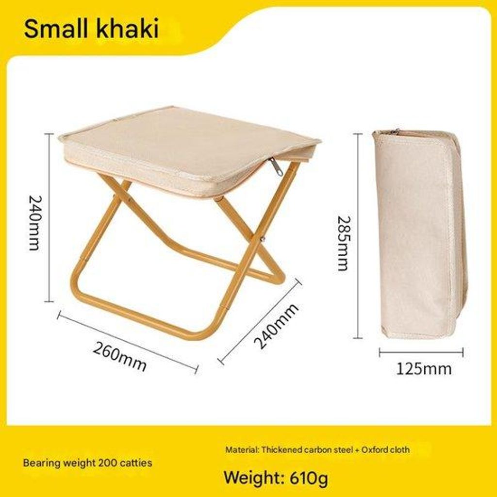 Robuuste campingstoel met beige bovenblad en opvouwbare clutch.