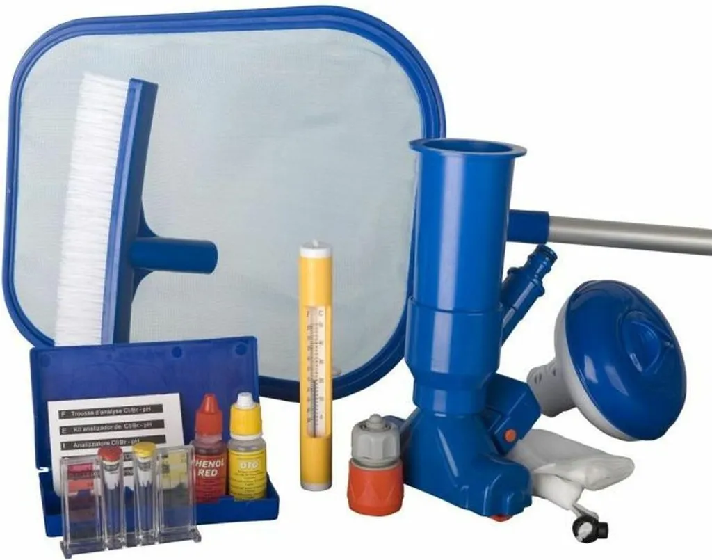 Nettoyer sa piscine auto-portante facilement avec ce kit entretien complet