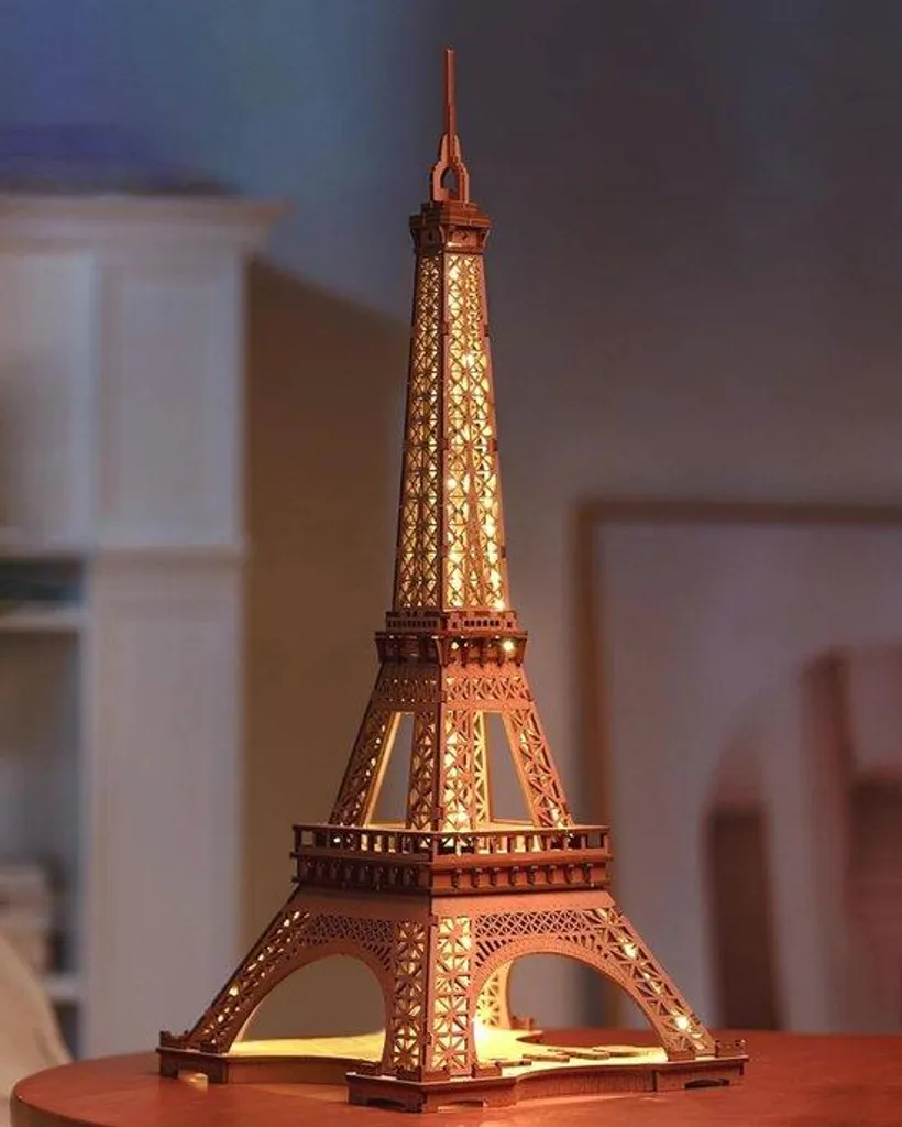 Kit Puzzle 3D Bois Tour Eiffel Lumineuse : 164 pièces haute précision