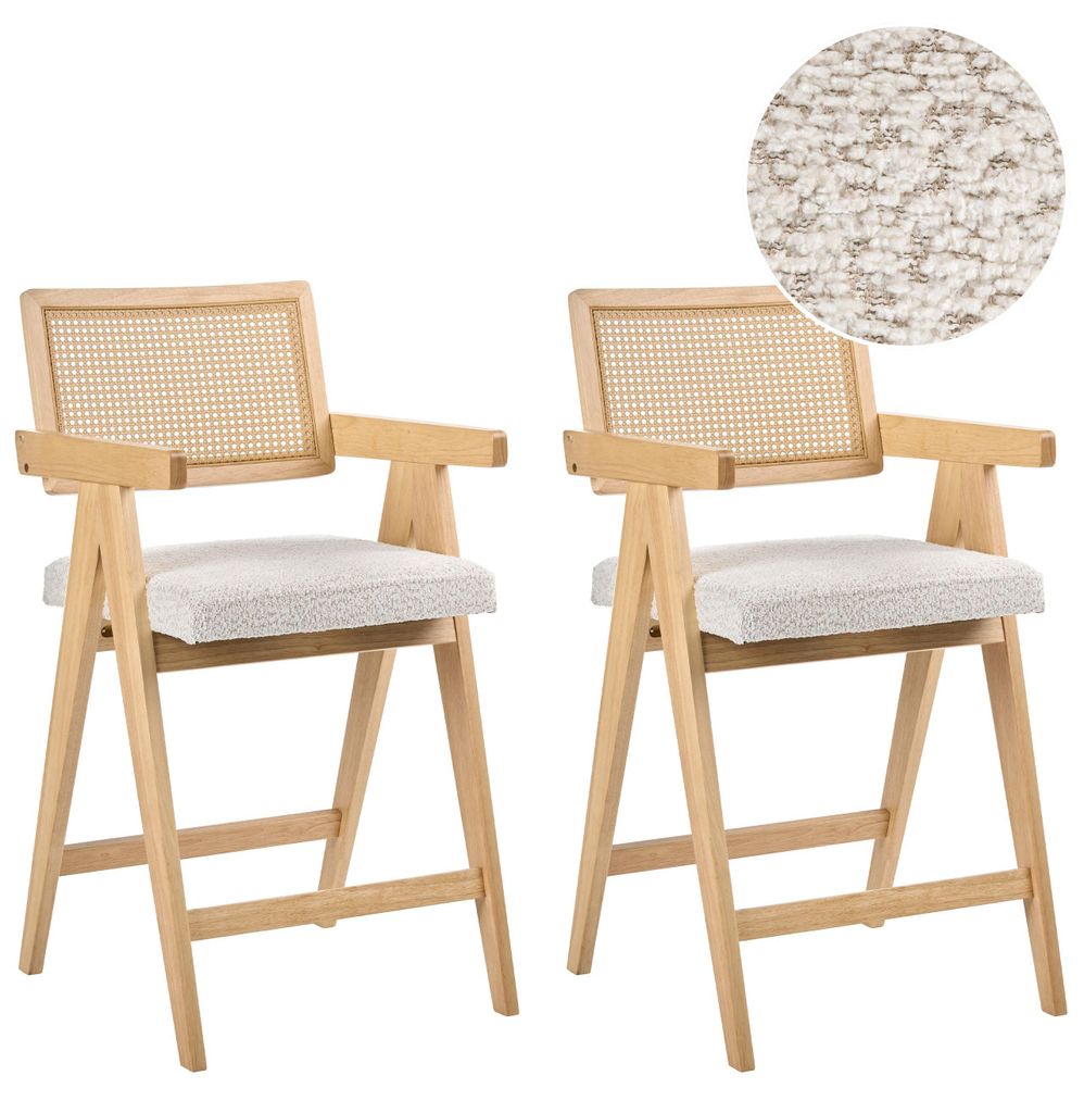 BELIANI Barstuhl 2er Set Hellbraun u. Hellbeige Holz mit Bouclé Sitzfläche Teddyfell Optik Wiener Geflecht Rückenlehne Küchenstühle Retro Stil