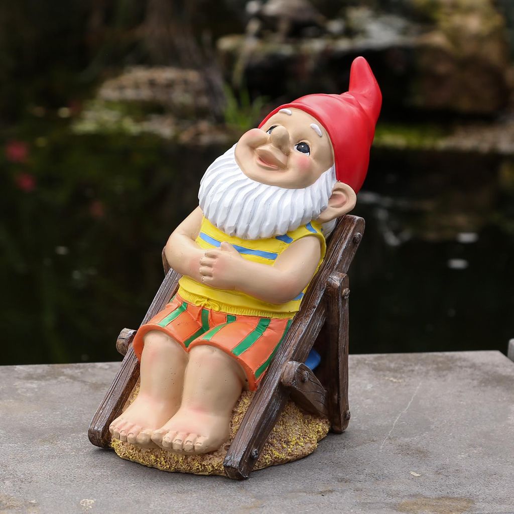 Gartenzwerg BERT - Zwerg im Liegestuhl - Gartenfigur - Produktbild 