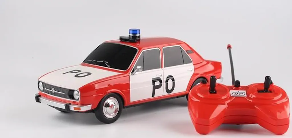 Réplique RC Skoda 120 L Abrex 1:14 pour collectionneur déçu