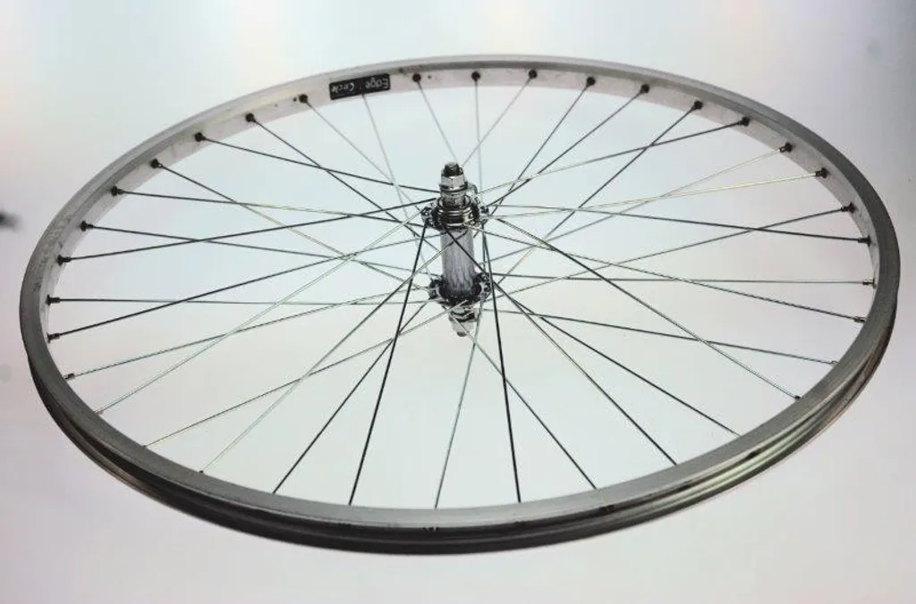 Roue avant 26x1.75 en aluminium argenté blank pour vélo de ville VTC