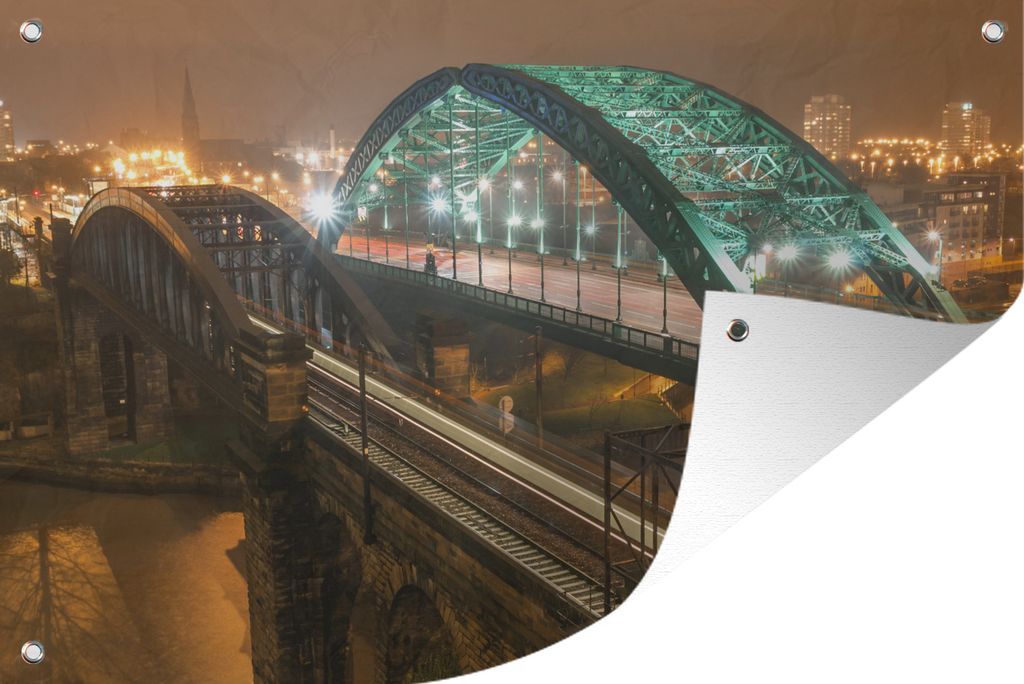 MuchoWow 90x60 cm Outdoor-Poster Gartendeko Sichtschutz Garten Poster für den Garten Die Wearmouth-Brücke in Sunderland bei Nacht