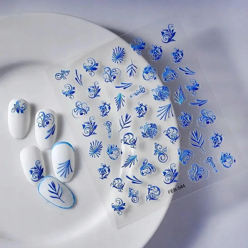 Crea la tua Nail Art 3D con Fiori in Rilievo - Adesivi Autoadesivi