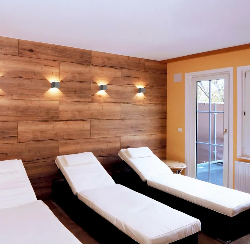 Éclairage de façade moderne avec l'applique Cube Kapego 341184 grise