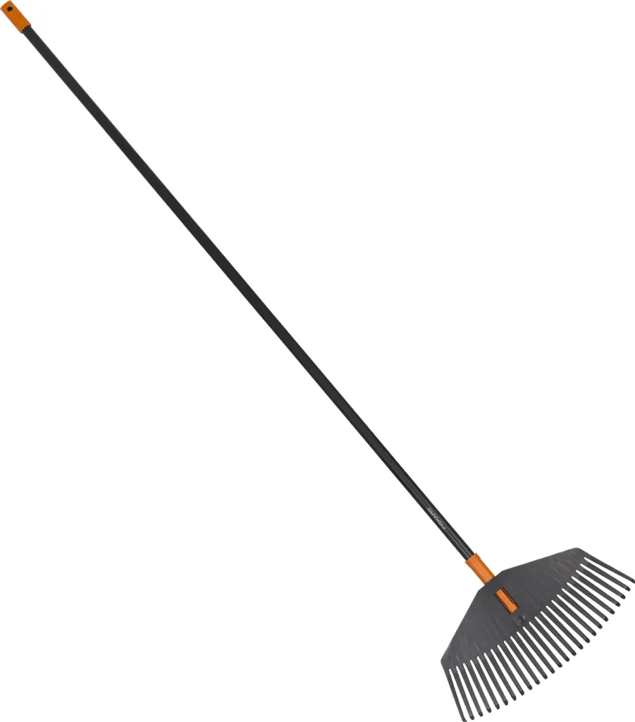 Balai de jardin Fiskars 172 cm en aluminium : fini le mal de dos en balayant