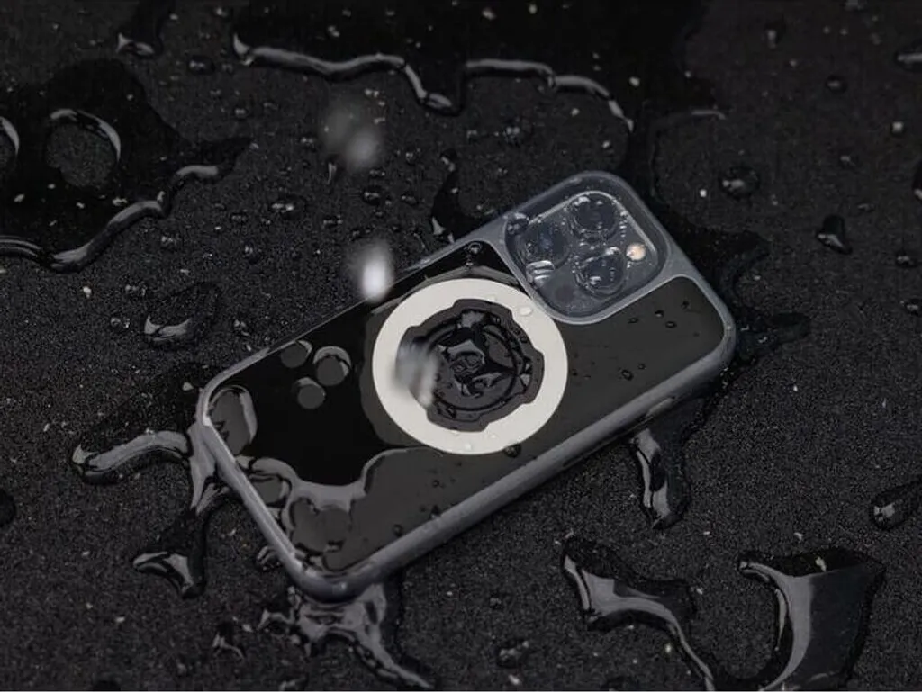Custodia Quad Lock MAG Poncho iPhone 15 Pro | Protezione Pioggia e Fango