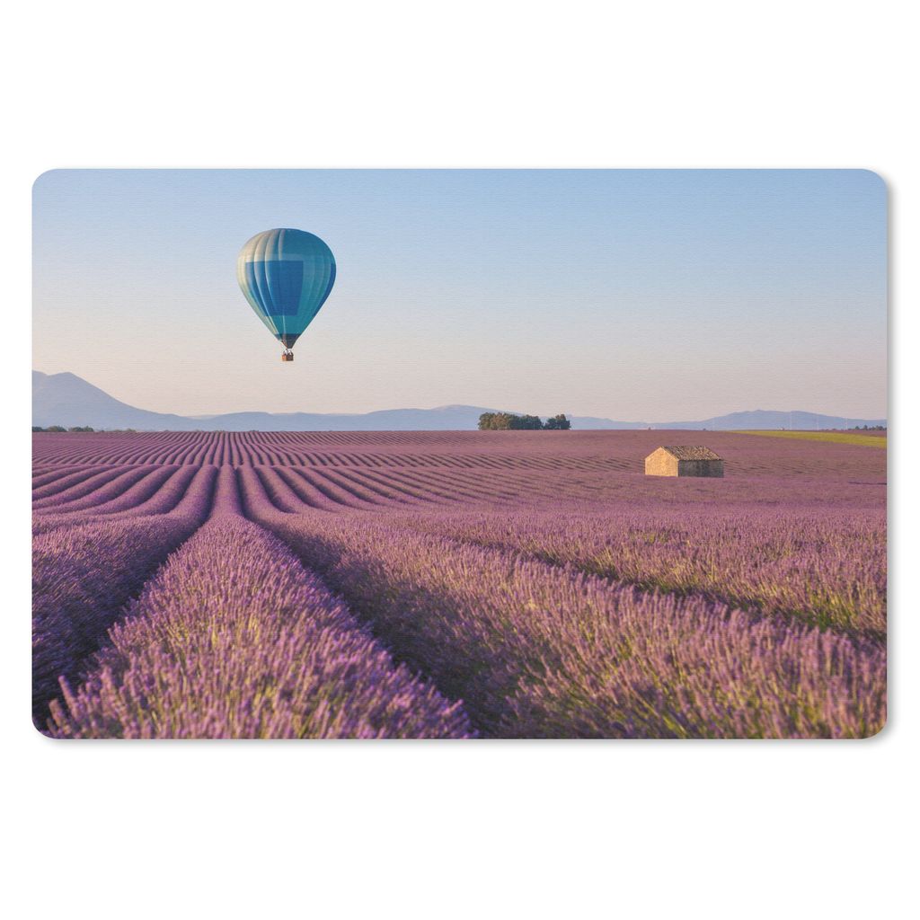 MuchoWow Schreibtischunterlage Heißluftballon fliegt über ein Lavendelfeld 60x40 cm - XXL Mauspad - Großes Mauspad
