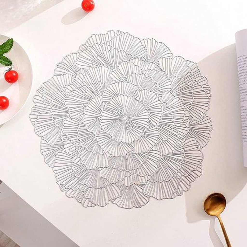 Ibenzoa 4er-Set PVC-Platzsets Ø38 cm – rutschfest & hitzebeständig, Blumen‐Design, Tischschutz, leicht zu reinigen, Tischdeko für Hochzeit...