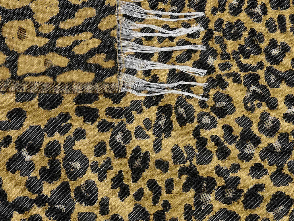 Plaid léopard BELIANI marron noir en acrylique et polyester 130x170 cm
