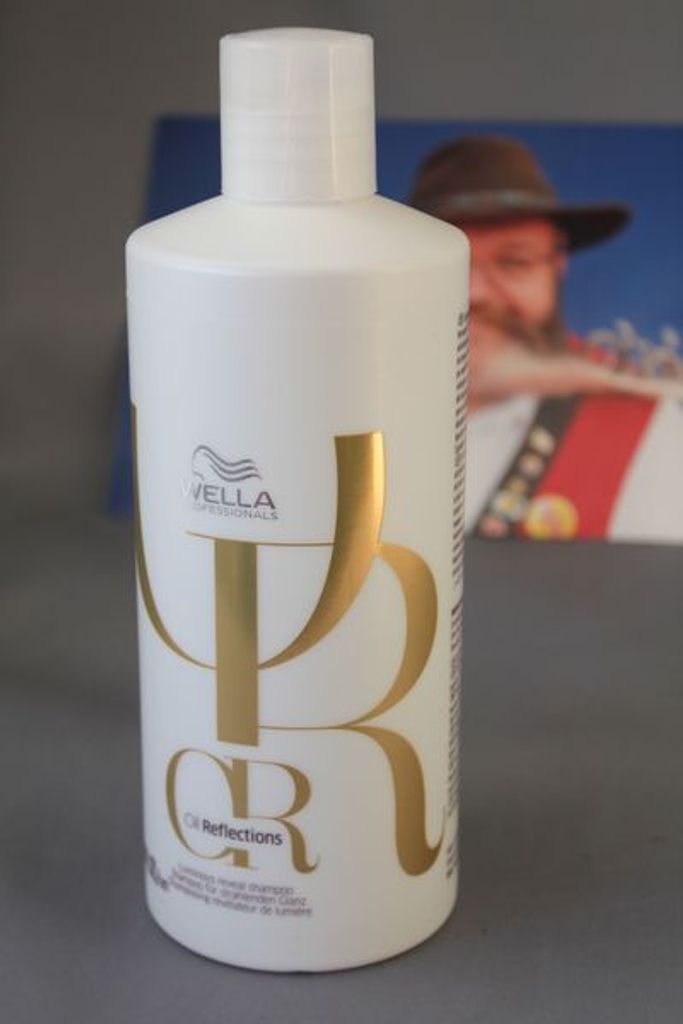 Wella Professionals Oil Reflections Luminous Reveal Shampoo Shampoo für gestärktes und glänzendes Haar 500 ml