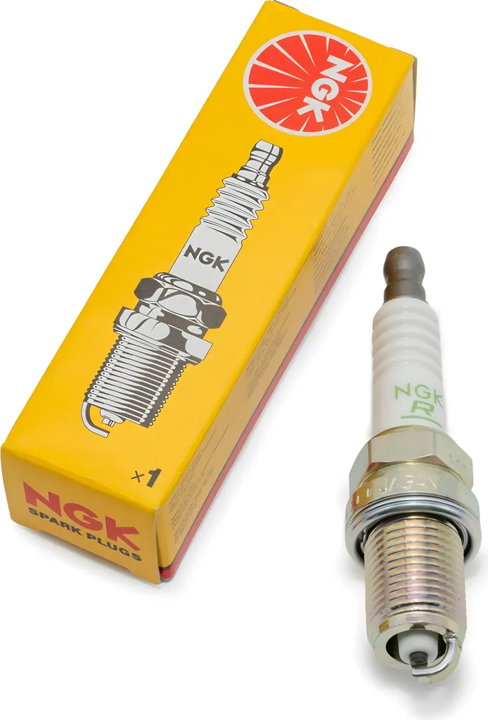 Optimisez votre moteur avec 10 bougies NGK BKR6E-11 à filetage long 14mm