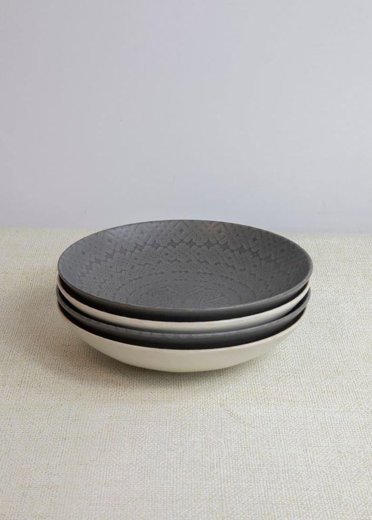 KitchenCraft Set de 4 Nudelschalen de emailliertes bleifreies und geprägtes grau/schwarzes Steingut in Box de Geschenk 22cm