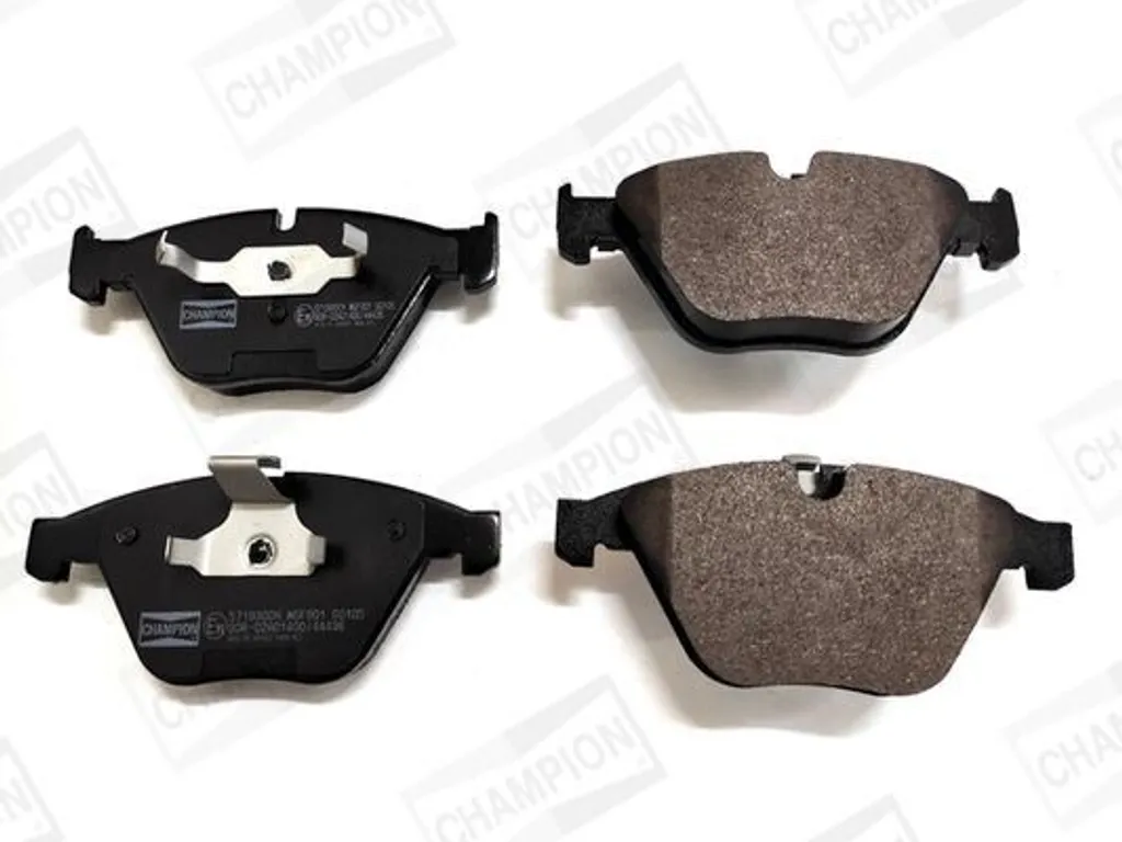 Finis les Bruits de Freinage avec les Plaquettes CHAMPION 571990CH pour BMW