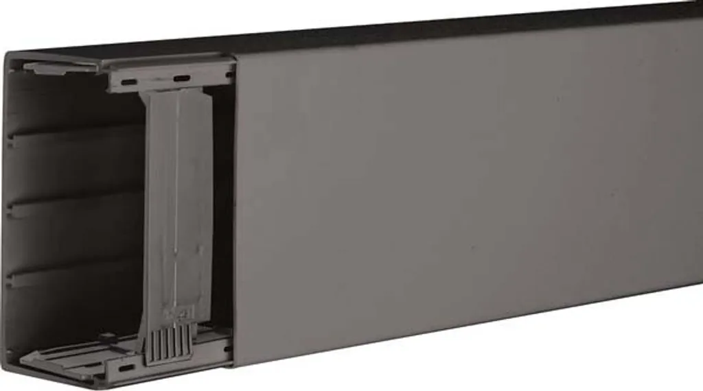 Goulotte noire 60x110 mm pour organiser et protéger vos câbles - 2m PVC