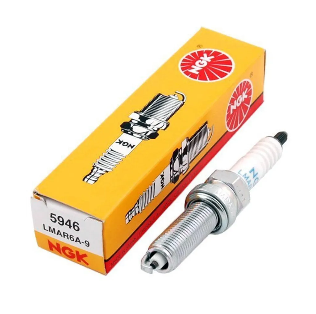 Candela Moto NGK LMAR6A-9 - Accensione Pronta e Guida Fluida