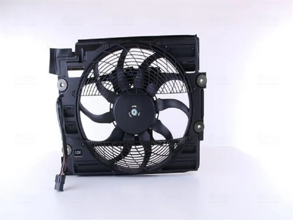 Ventilateur de refroidissement moteur NISSENS 85421 pour radiateur auto
