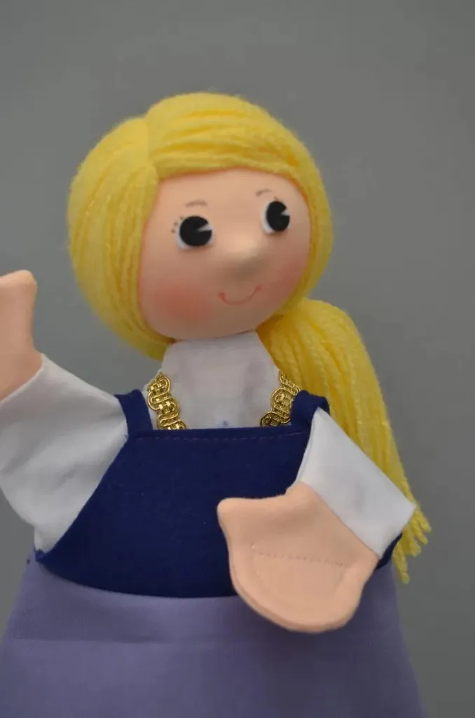 Marionnette à main Cendrillon 30 cm 2 en 1 pour contes et spectacles
