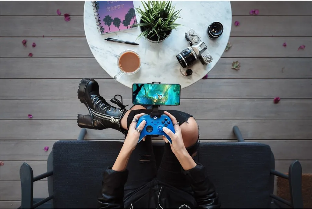 Offerta Controller Xbox Wireless Blu e Bianco - Joystick PC e Mobile - 11