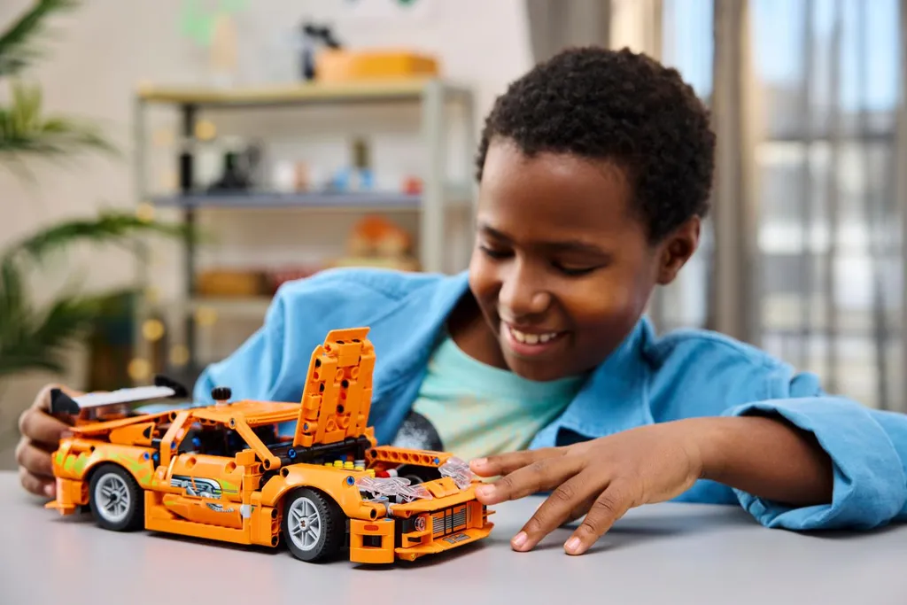Cadeau idéal fan de voitures LEGO Technic 42204 Toyota Supra MK4 film