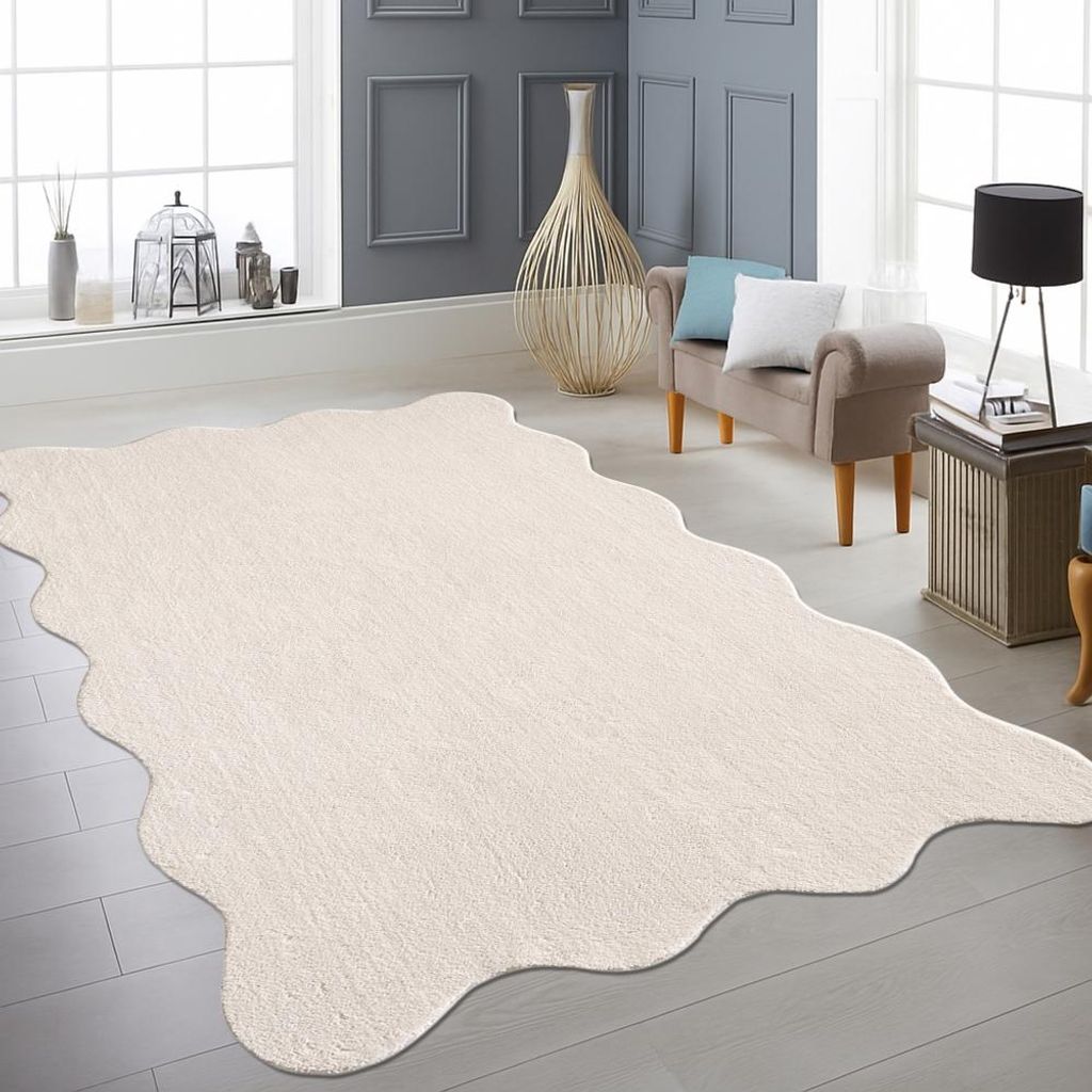 Teppich beige weicher shaggy mit moderner Wellenform Größe - 140 x 200 cm
