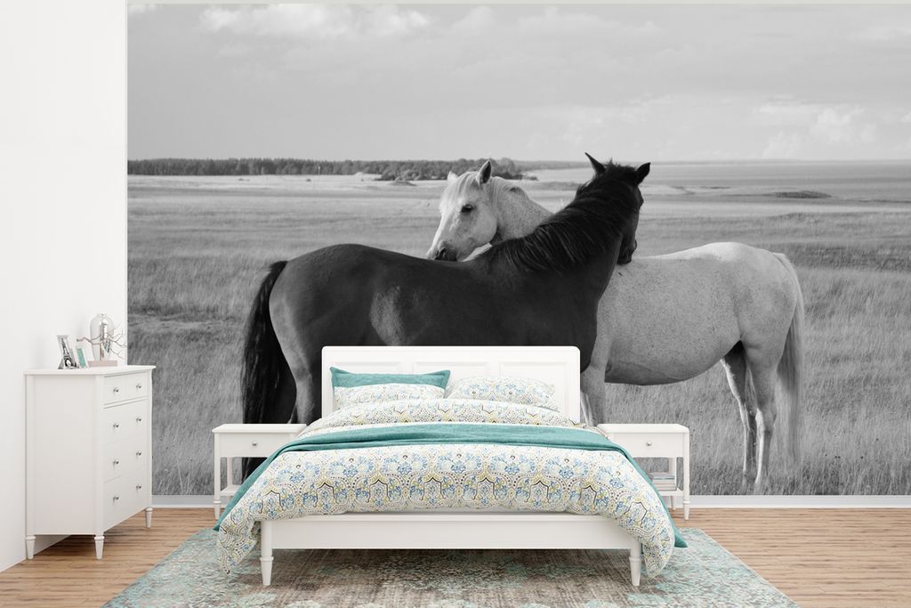 MuchoWow Fototapete für Wohnzimmer oder Schlafzimmer Wandtapete Vinyl Motivtapete Pferde - Tiere - Porträt - Schwarz-Weiß - Landleben - 375x28...