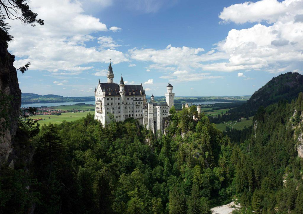 hansepuzzle 21872 - Neuschwanstein Puzzle, 260 Teile, Natur, 41,0 x 28,0cm mit hochwertiger Aufbewahrung, Kartonbox und wiederverschließbarem Beutel