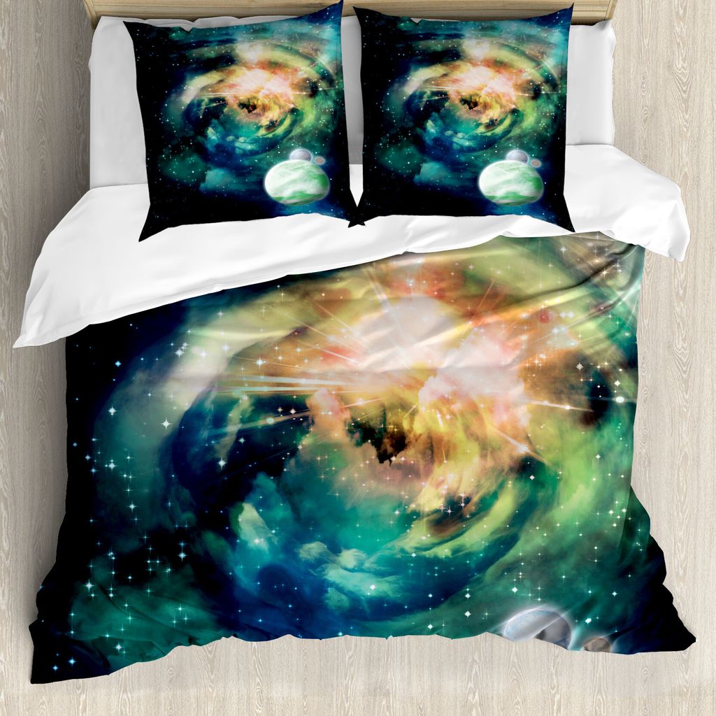 ABAKUHAUS Platz Bettbezug, Spiralarm und Planeten, Milbensicher Allergiker geeignet mit Kissenbezügen, 155 cm x 220 cm - 80 x 80 cm, Teal Blau Gelb