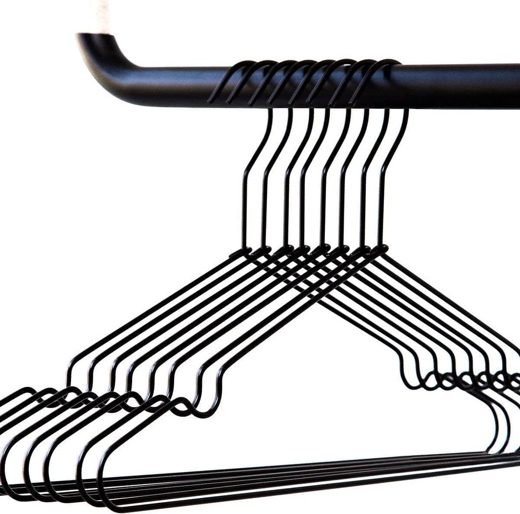 Robuste Metallkleiderbügel 8 Stück schwarz - langlebiges Design Kleiderbügel