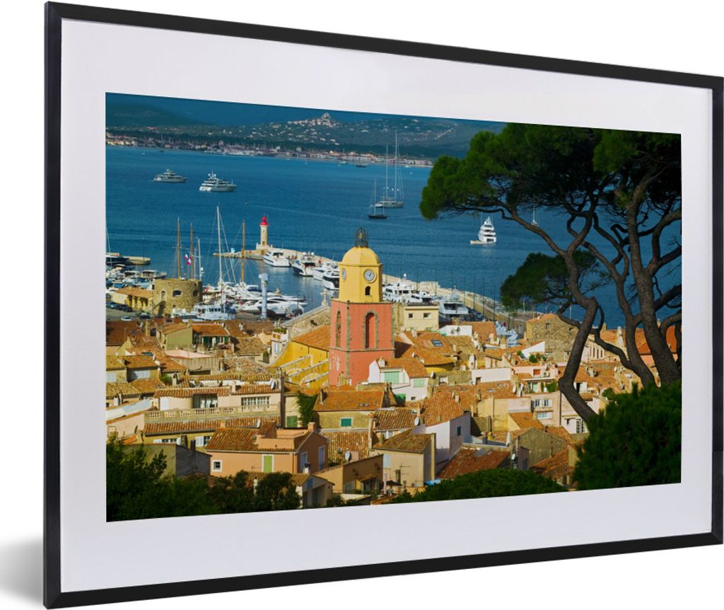 MuchoWow MuchoWow Gerahmtes Poster Blick auf die französische Hafenstadt Saint-Tropez 60x40 cm - Poster mit zchwarzem Bilderrahmen - Schlafzim...