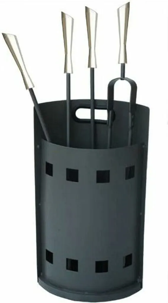Accessoires de cheminée inox pour entretien facile du coin feu