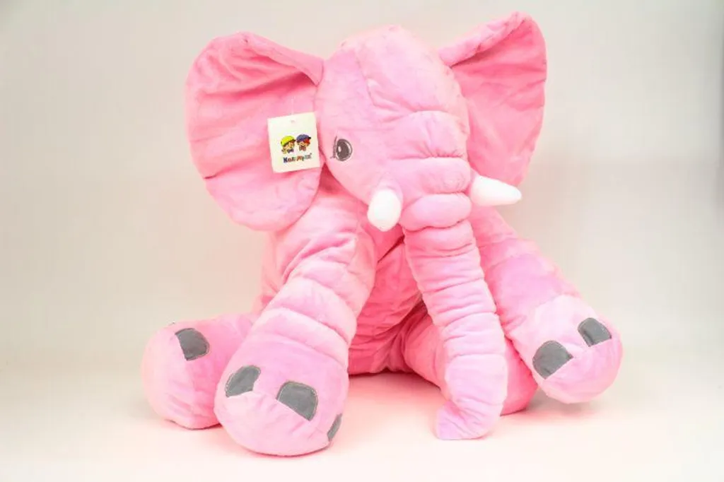 Peluche éléphant rose assis pour décoration de chambre et éveil bébé