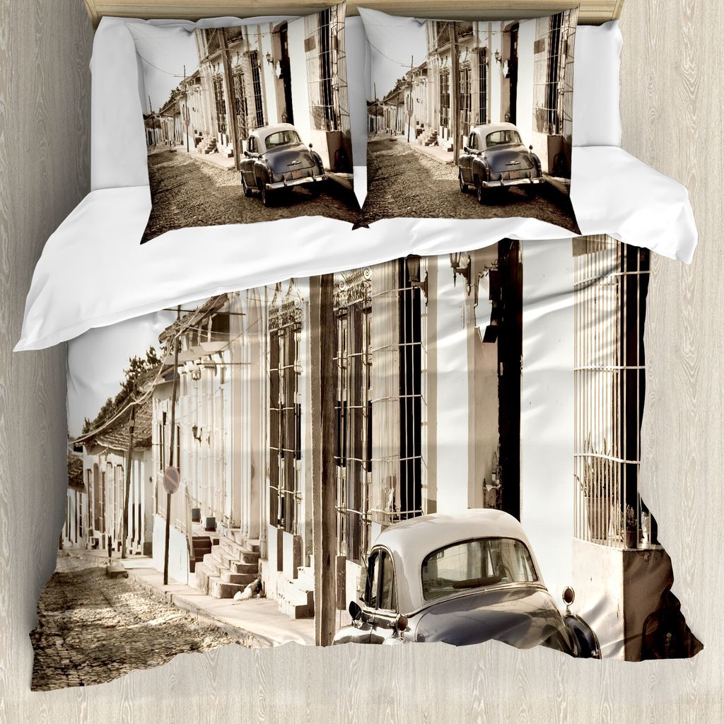 ABAKUHAUS Oldtimer Bettbezugs Set Für Doppelbetten, Alte Auto-Kuba-Straße, Milbensicher Allergiker geeignet mit Kissenbezügen, Beige