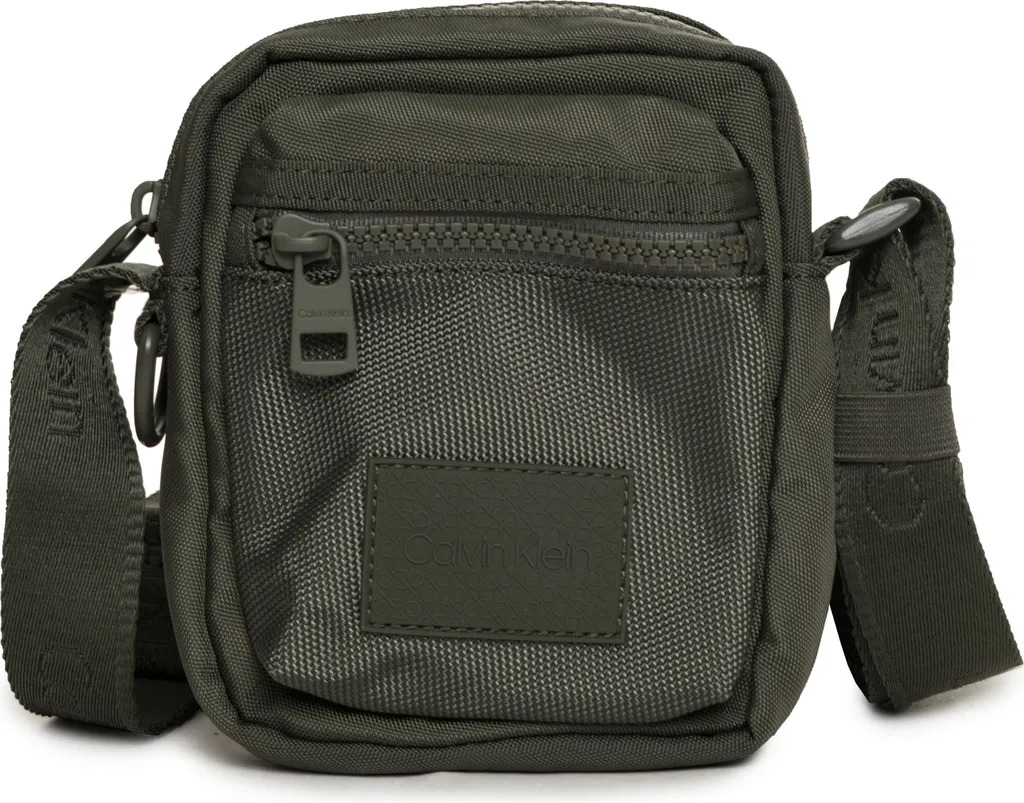 Petit sac sacoche homme Calvin Klein pour smartphone et effets personnels
