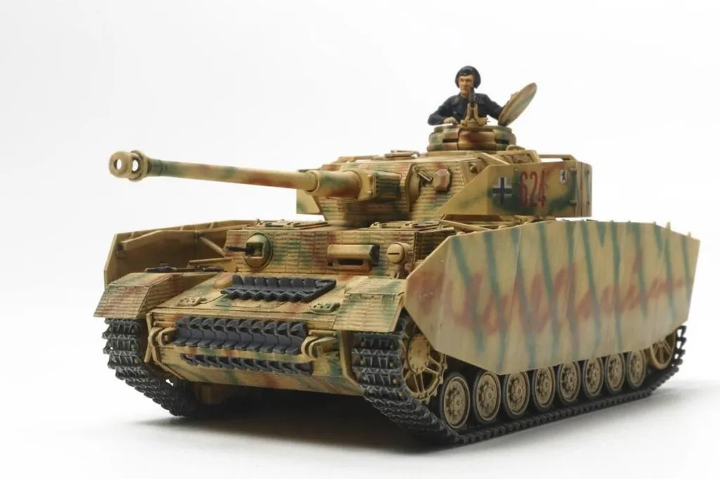 Panzer IV Ausf.H Tamiya 1:48 : Maquette Précise Facile à Monter et Peindre