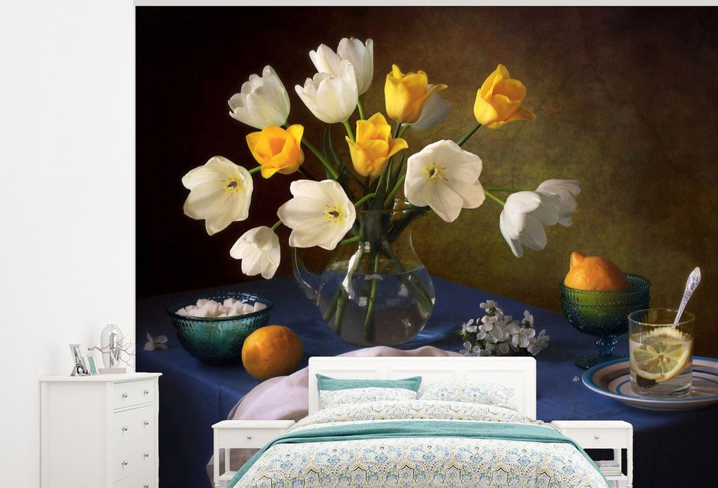 MuchoWow Fototapete für Wohnzimmer oder Schlafzimmer Wandtapete Vinyl Motivtapete Stillleben - Farben - Tisch - 325x260 cm - Tapete