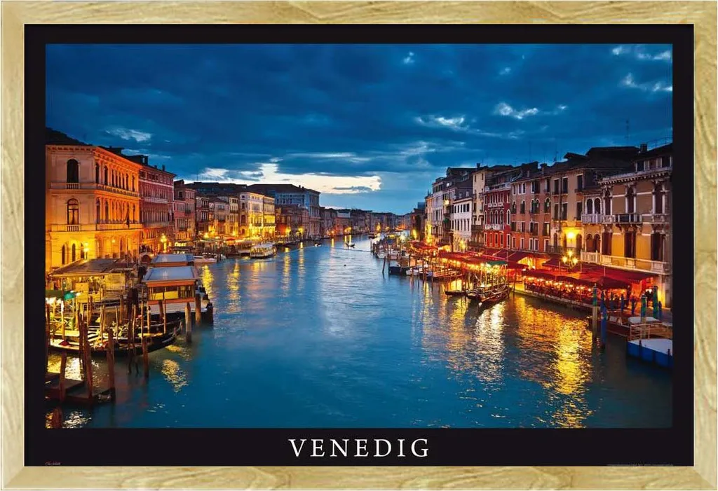 Affiche Venise sous cadre bois pour salon et chambre contemporaine