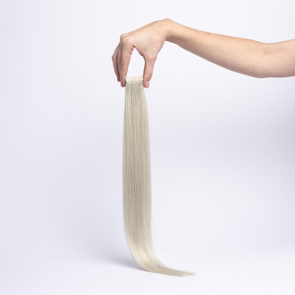 chaarmant Tape In Extensions Classic Echthaar 55 cm 50 g – Haarverlängerung SIL Silber