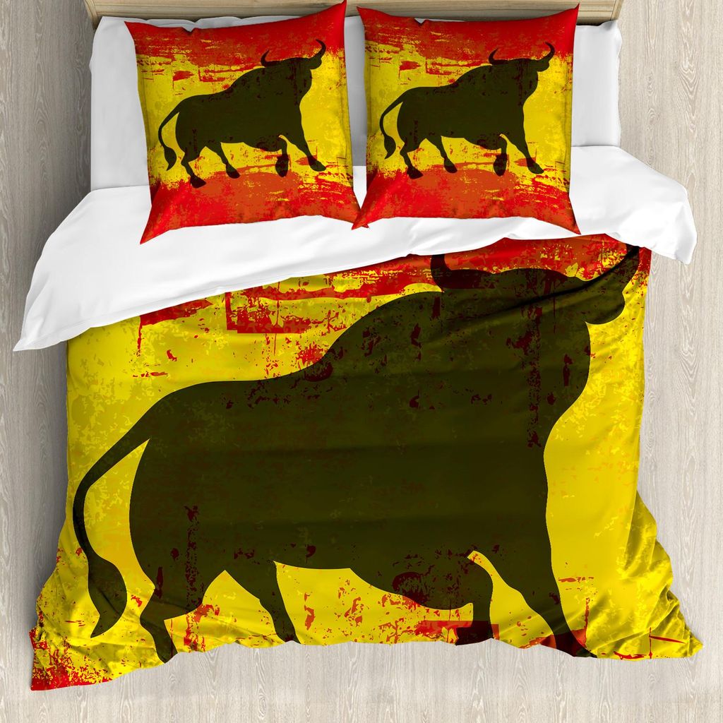 ABAKUHAUS Spanisch Bettbezug Set, Bull Silhouette auf spanische Flagge Grunge nationalen Elemente Farbflecken, 155 x 220 cm + 80 x 80 cm, Zinnoberr...