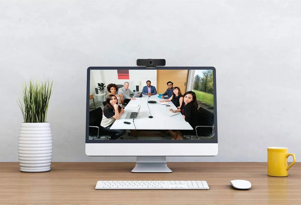 Améliorez votre Image en Visioconférence avec la Webcam Logitech C925e - 9